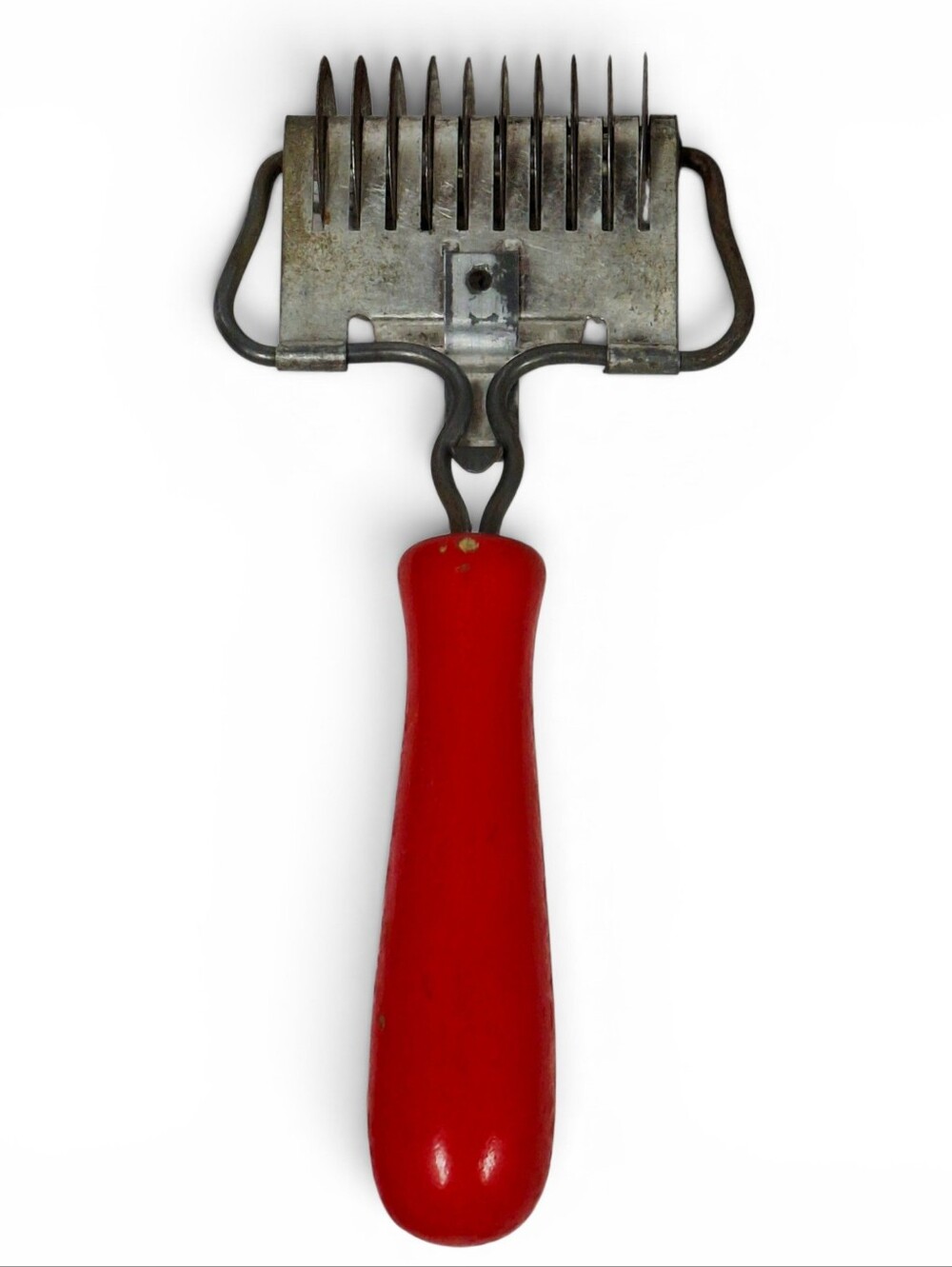 Vintage Red Pasta Noodle Pastry Dough Cutter Kitchen Collectible USA